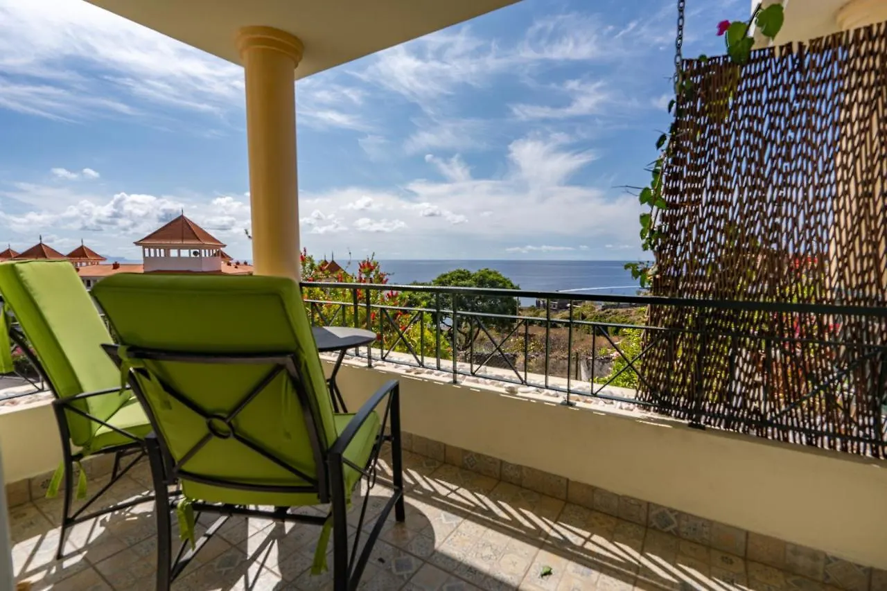 Ocean Breeze Apartment Canico  Canico (Madeira)